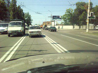 тройная сплошная - сумское ноу-хау! :)) 