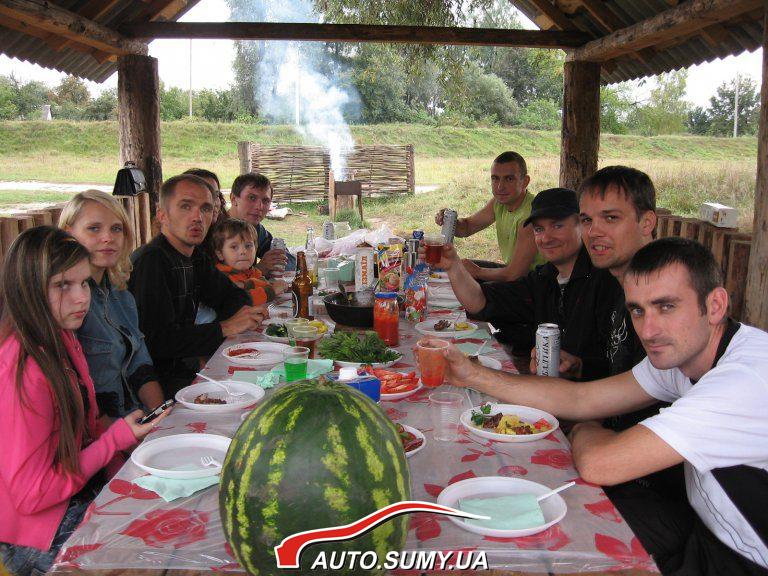 хорошо сидим