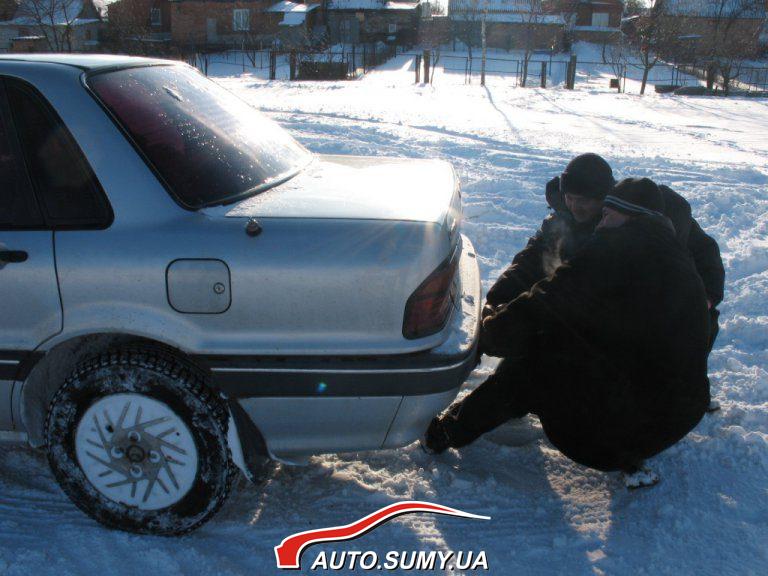 Трое на одного? :)