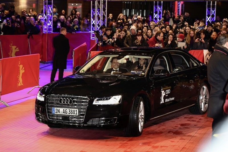 Гостей Берлинале доставлял беспилотный Audi A8