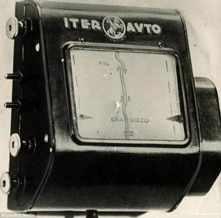 Механический навигатор 1930 года 
