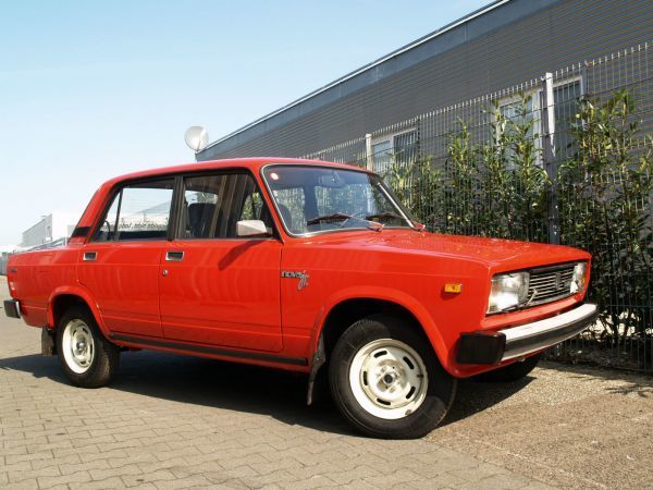 В Германии выставили на продажу Lada 1992 года с пробегом 32 километра