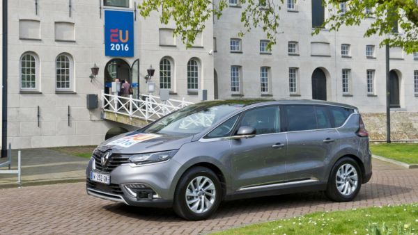 Renault показала минивэн Espace с автопилотом