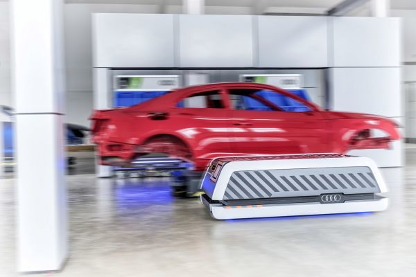 Audi предрекла отказ от конвейерного производства