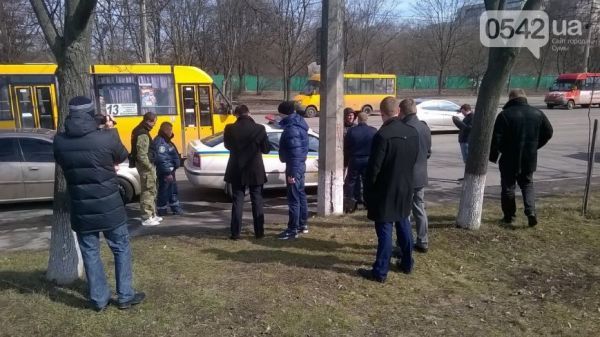 В Сумах сотрудники СБУ и прокуратуры задержали машину ДПС