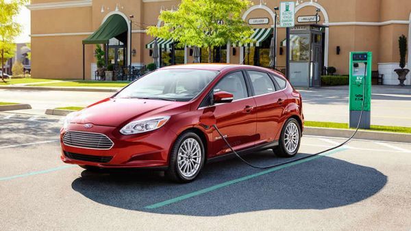 Электромобиль Ford Focus получил увеличенный в 1.5 раза запас хода