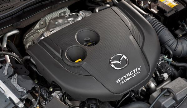 Mazda разработала очень экономичный бензиновый двигатель.