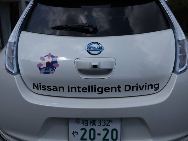 На саммите G7 протестировали Nissan с автопилотом