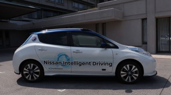 На саммите G7 протестировали Nissan с автопилотом