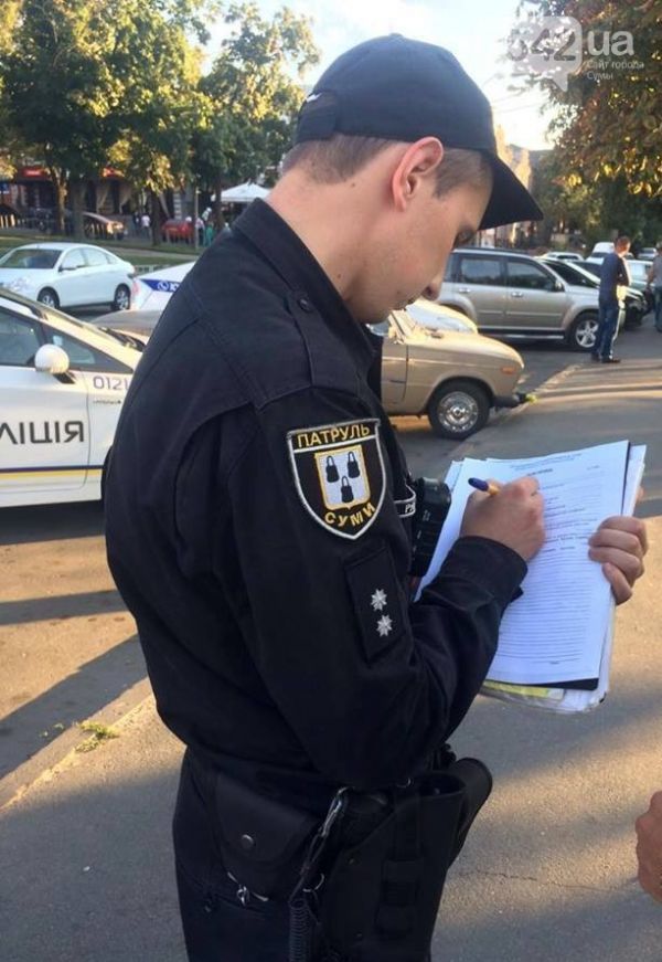 В центре Сум полиция задержала пьяного водителя 