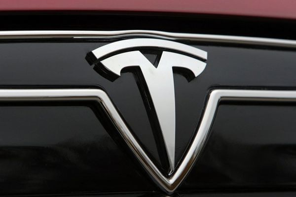 Автопилот Tesla обвинили в аварии